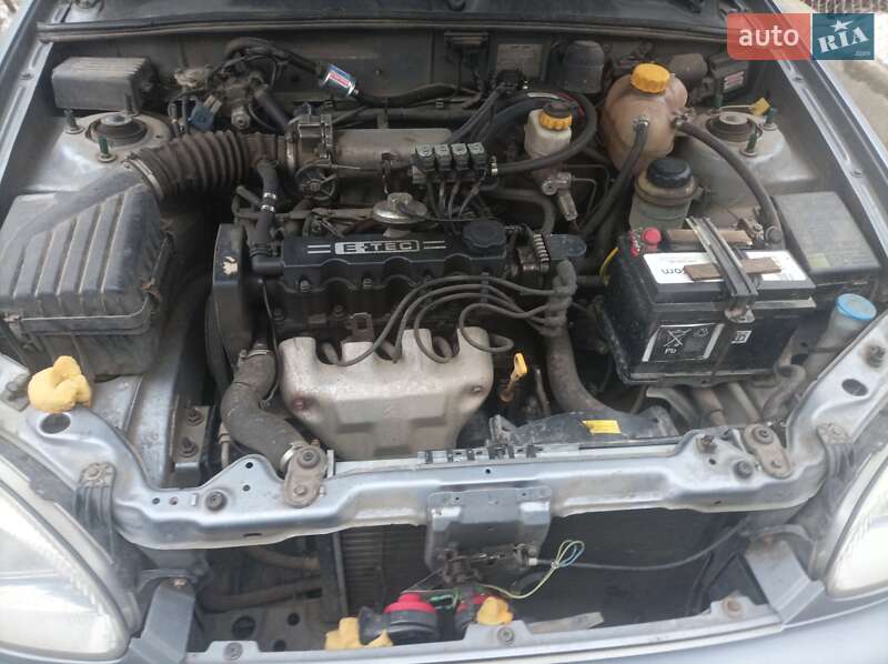 Седан ЗАЗ Lanos 2009 в Харкові