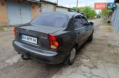 Седан ЗАЗ Lanos 2012 в 