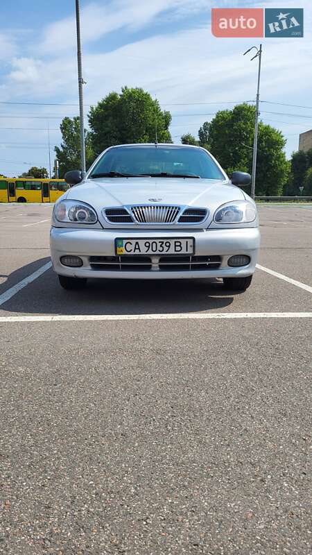 Седан ЗАЗ Lanos 2013 в Киеве