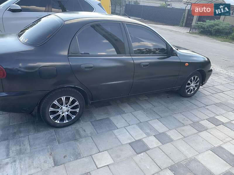 Седан ЗАЗ Lanos 2006 в Новомосковске