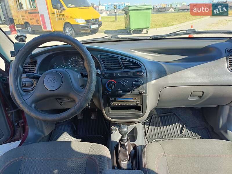 Седан ЗАЗ Lanos 2010 в Рівному