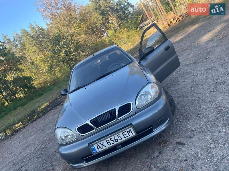 Седан ЗАЗ Lanos 2008 в Зміїві