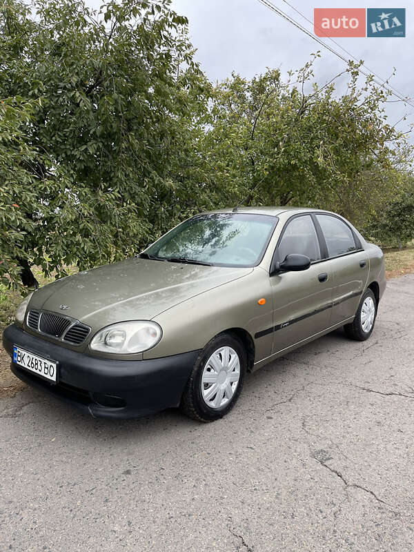 Седан ЗАЗ Lanos 2007 в Рівному