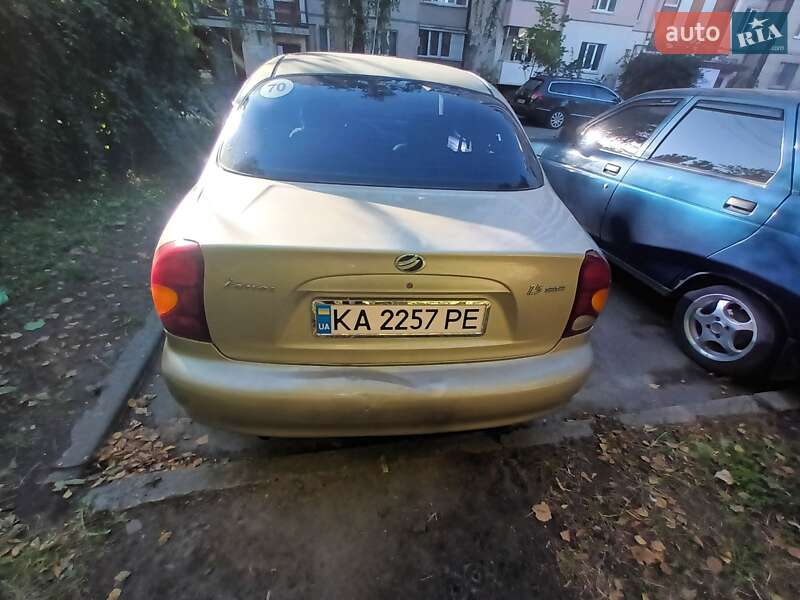 Седан ЗАЗ Lanos 2011 в Киеве