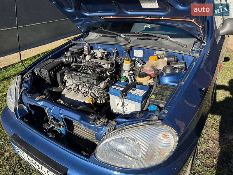 Седан ЗАЗ Lanos 2009 в Івано-Франківську