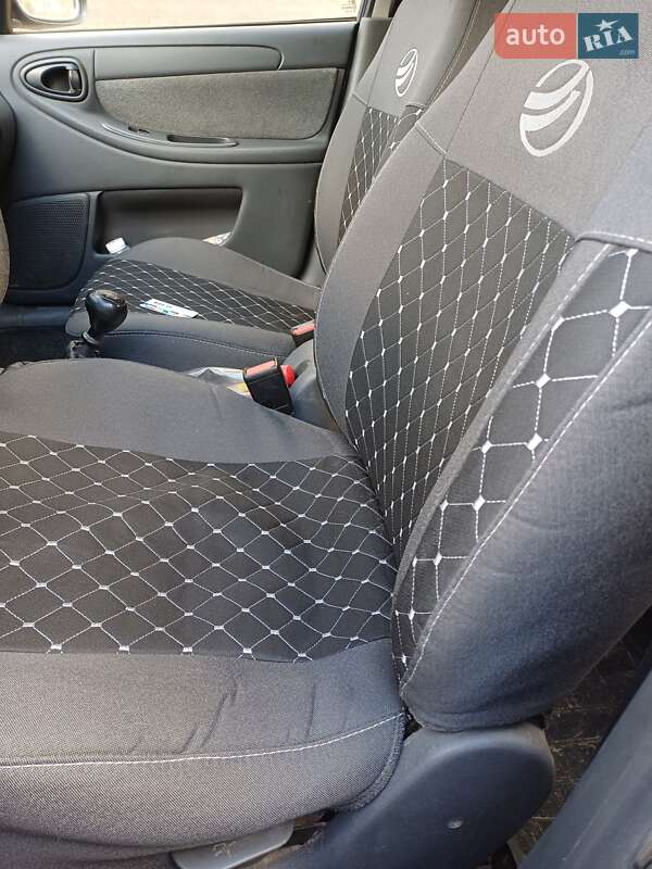 Седан ЗАЗ Lanos 2010 в Лебедині