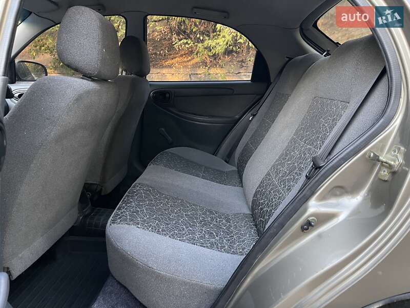 Хетчбек ЗАЗ Lanos 2011 в Запоріжжі