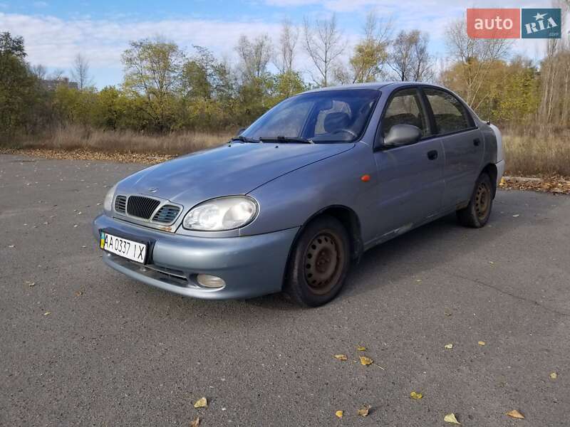 Седан ЗАЗ Lanos 2010 в Киеве