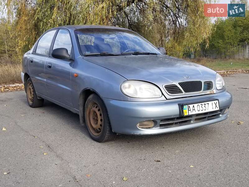 Седан ЗАЗ Lanos 2010 в Киеве