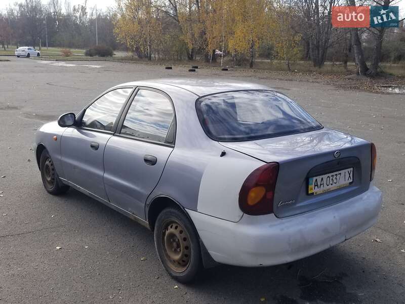 Седан ЗАЗ Lanos 2010 в Киеве