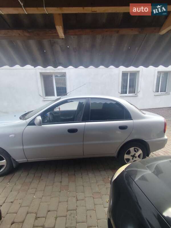 Седан ЗАЗ Lanos 2013 в Тернополе