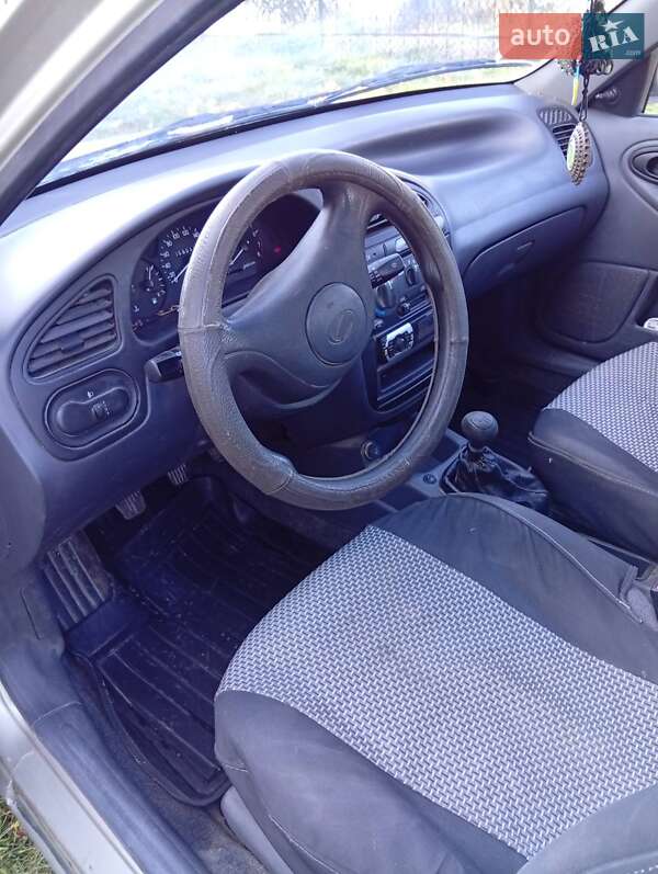 Седан ЗАЗ Lanos 2012 в Збараже