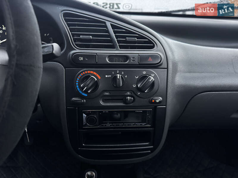 Седан ЗАЗ Lanos 2009 в Житомире