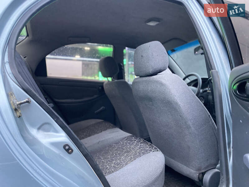 Седан ЗАЗ Lanos 2011 в Днепре