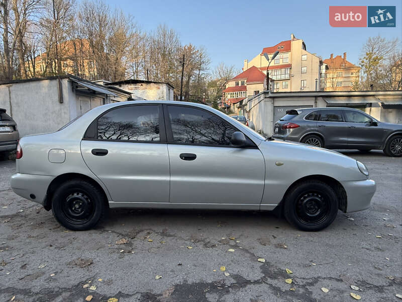 Седан ЗАЗ Lanos 2010 в Львові