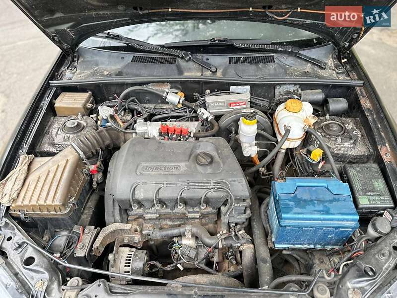 Седан ЗАЗ Lanos 2009 в Николаеве