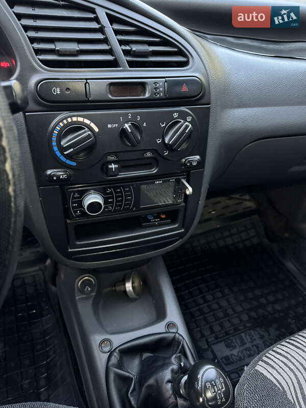 Седан ЗАЗ Lanos 2013 в Любаре