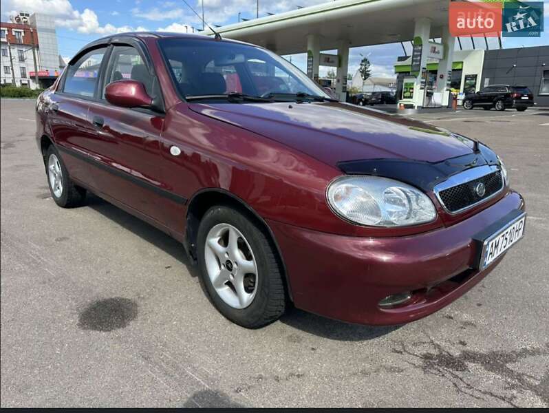 Седан ЗАЗ Lanos 2013 в Житомире