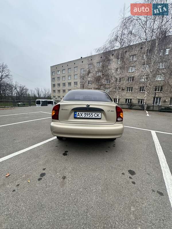 Седан ЗАЗ Lanos 2011 в Зміїві