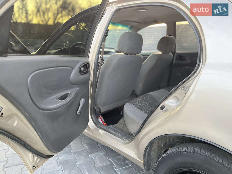 Седан ЗАЗ Lanos 2008 в Кам'янець-Подільському