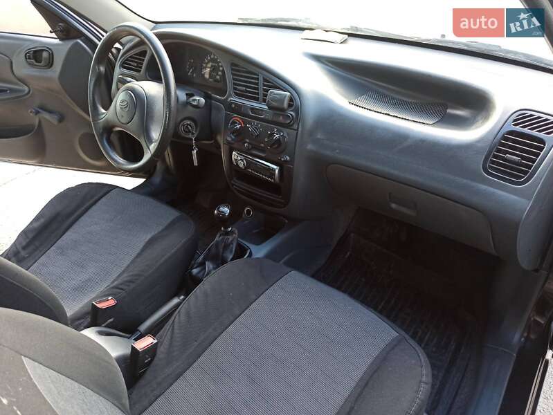 Седан ЗАЗ Lanos 2009 в Шепетовке