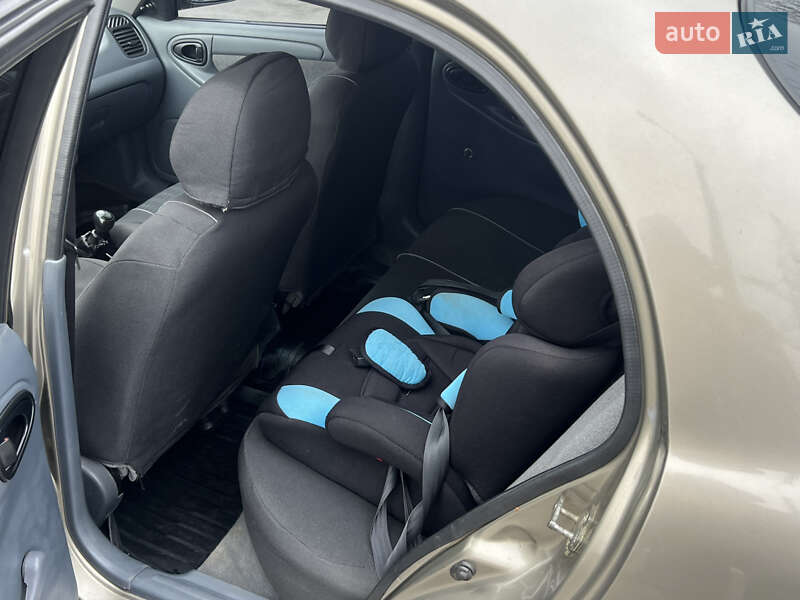 Хэтчбек ЗАЗ Lanos 2011 в Каменском