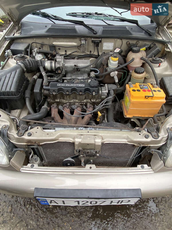 Седан ЗАЗ Lanos 2008 в Березане