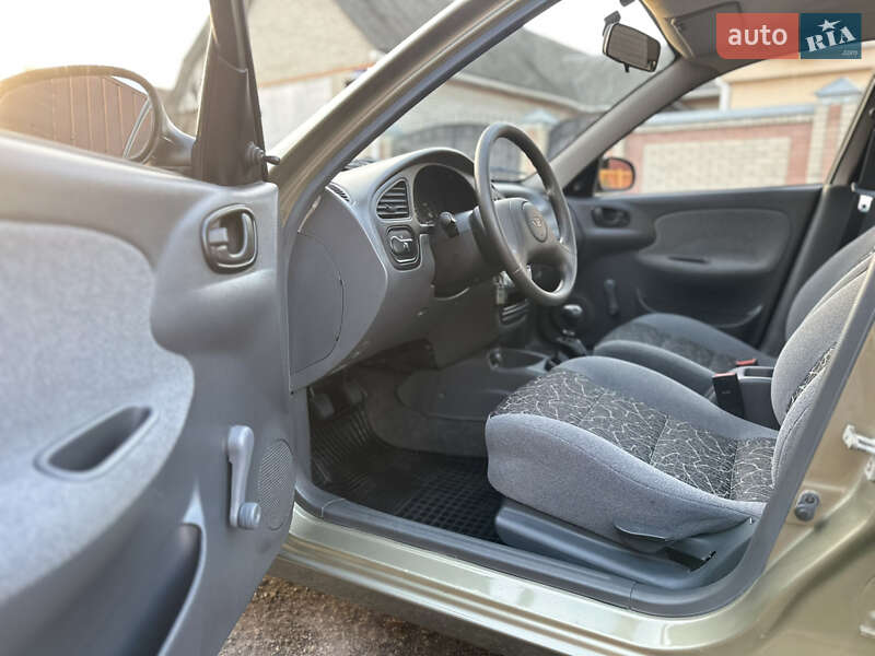 Седан ЗАЗ Lanos 2007 в Змиеве