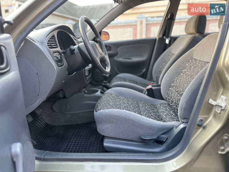 Седан ЗАЗ Lanos 2007 в Змиеве