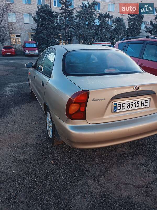 Седан ЗАЗ Lanos 2012 в Николаеве