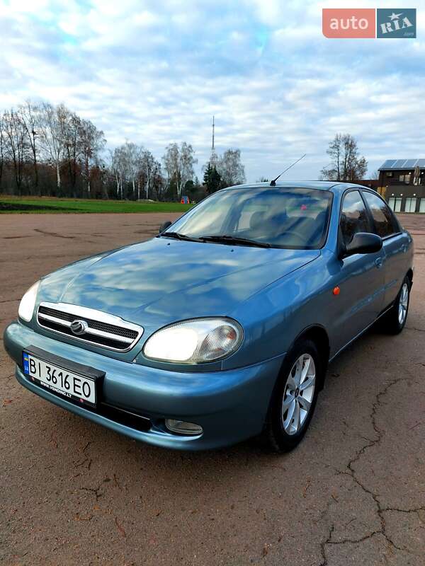 Седан ЗАЗ Lanos 2011 в Тростянце