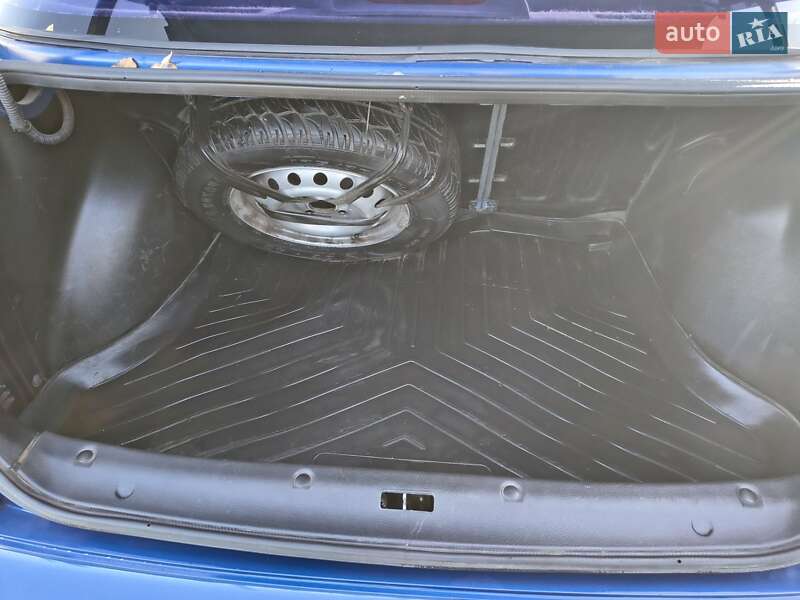 Седан ЗАЗ Lanos 2010 в Горішніх Плавнях