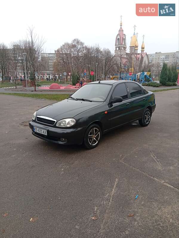 Седан ЗАЗ Lanos 2012 в Днепре