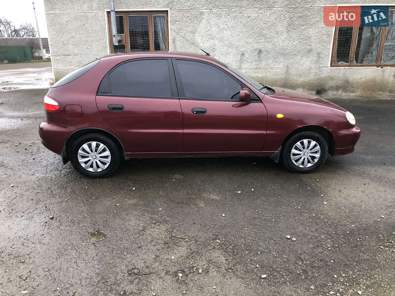 Хетчбек ЗАЗ Lanos 2012 в Івано-Франківську