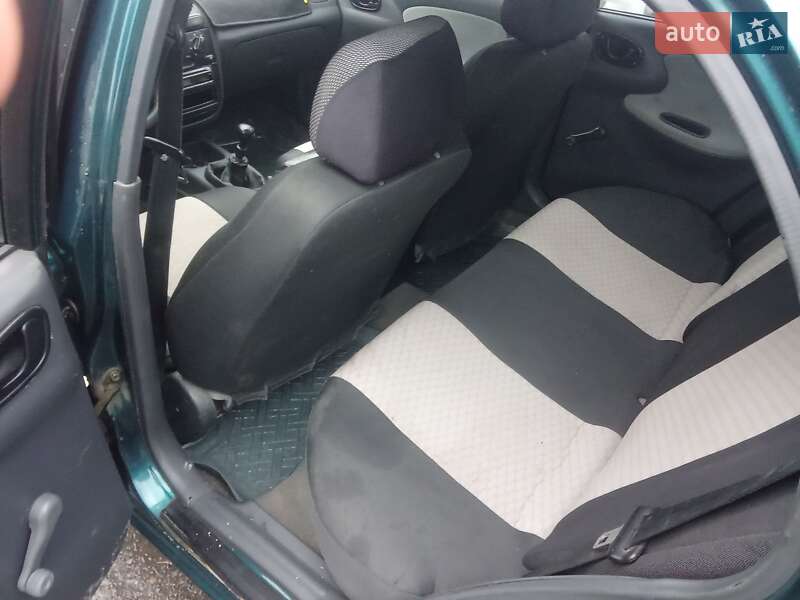 Седан ЗАЗ Lanos 2007 в Золочеві