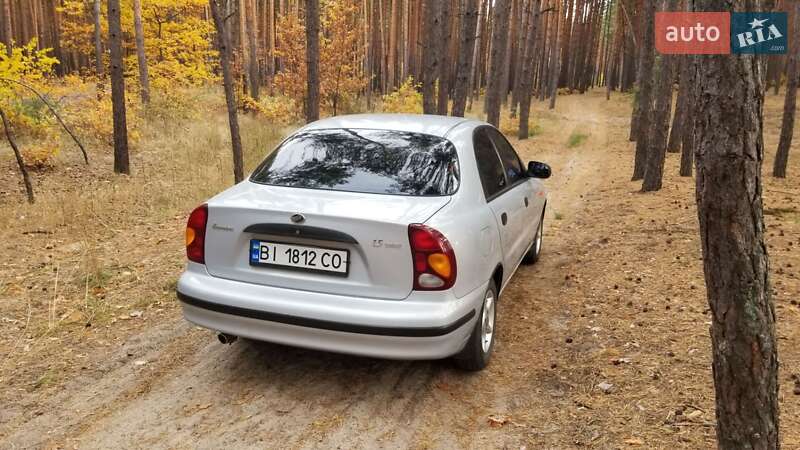 Седан ЗАЗ Lanos 2011 в Полтаве