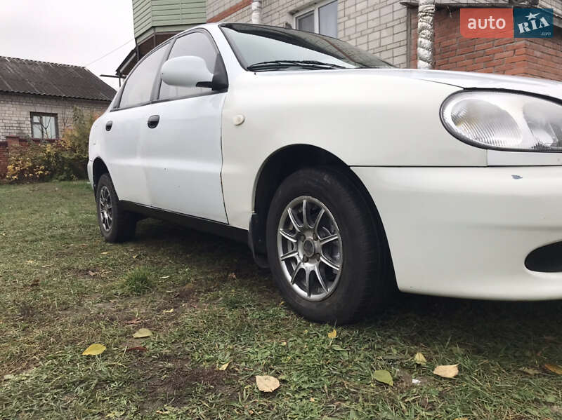 Седан ЗАЗ Lanos 2012 в Краснокутске