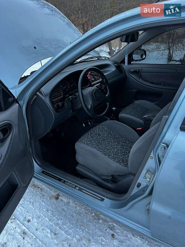 Седан ЗАЗ Lanos 2011 в Копычинце