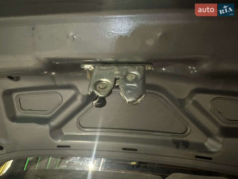 Седан ЗАЗ Lanos 2010 в Киеве