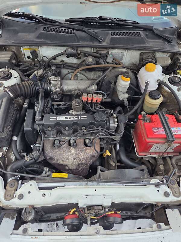 Седан ЗАЗ Lanos 2012 в Днепре