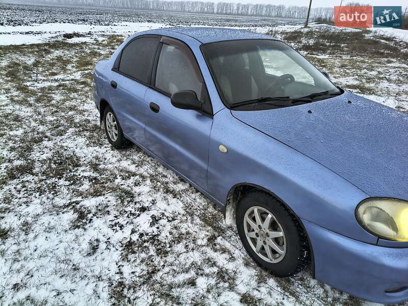 Седан ЗАЗ Lanos 2007 в Шевченкове