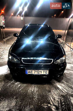 Седан ЗАЗ Lanos 2011 в Днепре