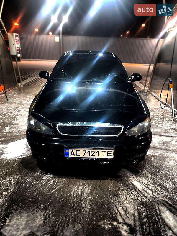 Седан ЗАЗ Lanos 2011 в Днепре