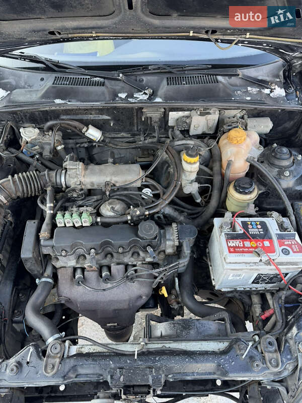 Седан ЗАЗ Lanos 2011 в Белой Церкви