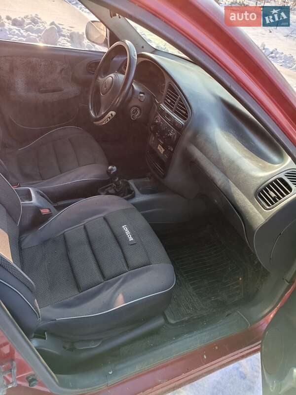 Седан ЗАЗ Lanos 2008 в Батурині