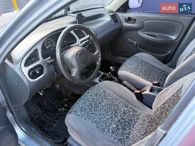 Седан ЗАЗ Lanos 2009 в Днепре