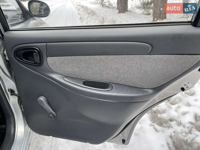 Седан ЗАЗ Lanos 2012 в Славуті