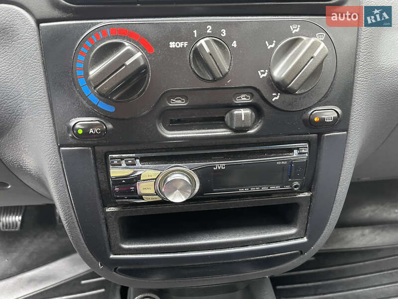 Седан ЗАЗ Lanos 2012 в Славуті