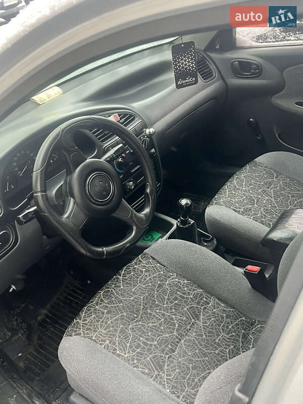 Седан ЗАЗ Lanos 2007 в Львове фото 4 Седан ЗАЗ Lanos 2007 в Львове