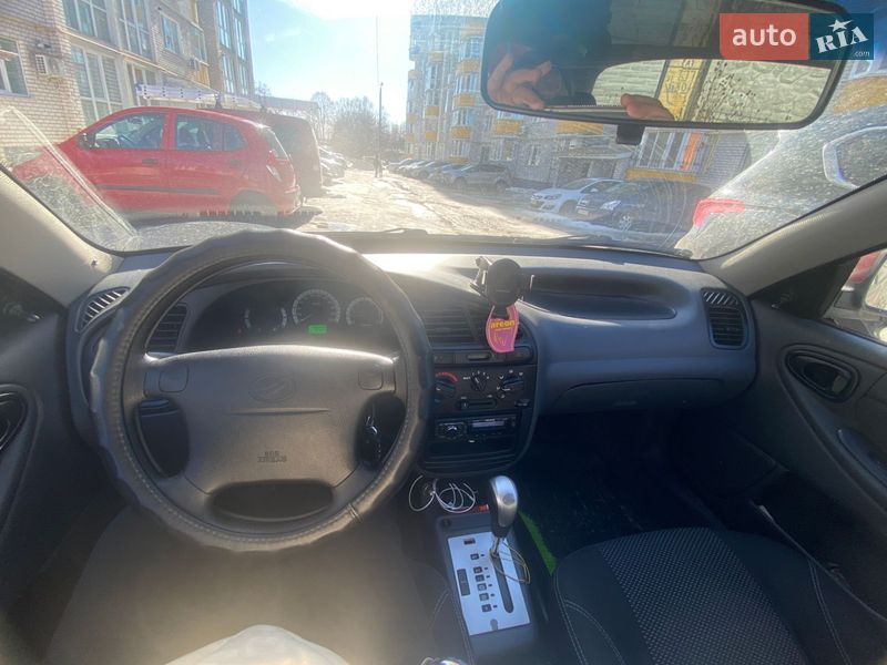 Седан ЗАЗ Lanos 2015 в Чернігові